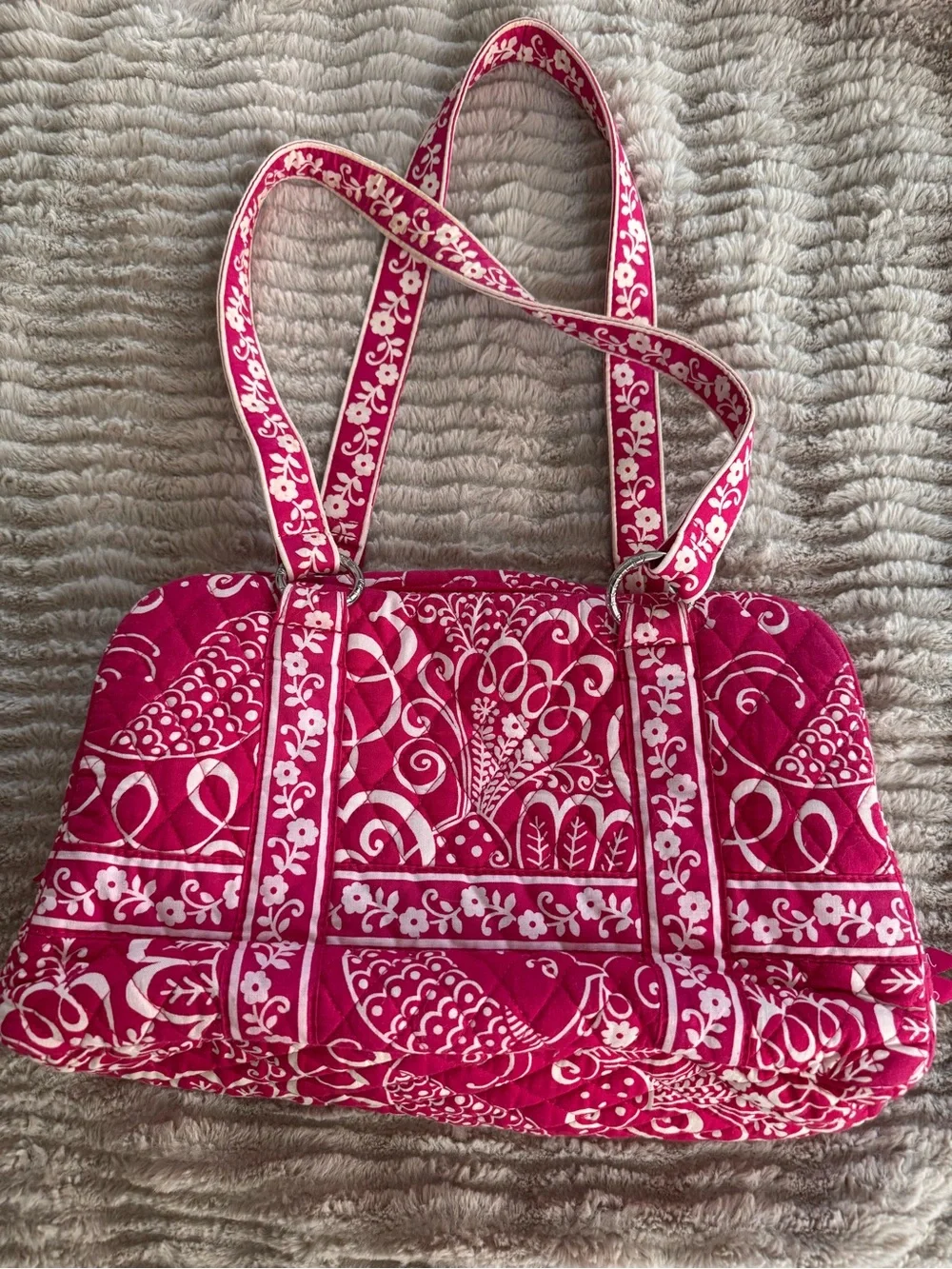 Vera Bradley long quilted easy